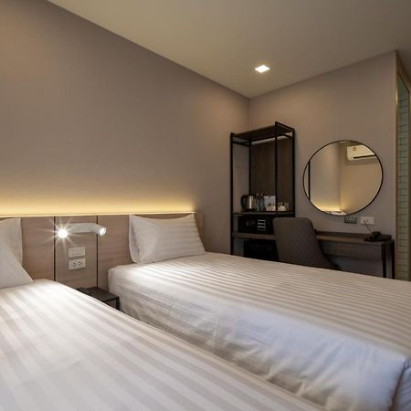 Fyn Park Hotel Makkasan Bagian luar foto